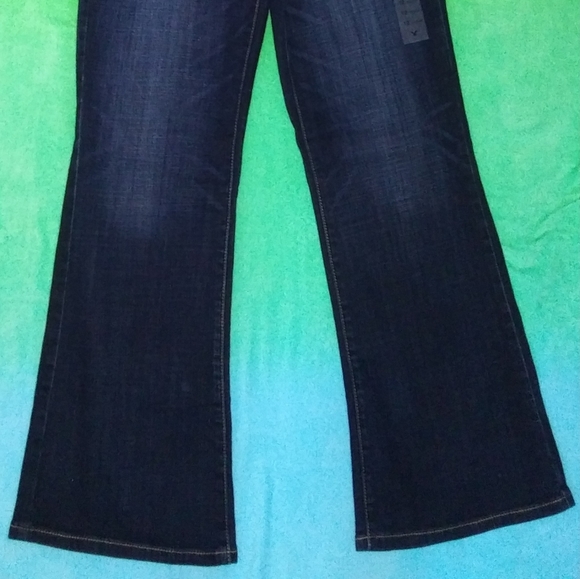 AE Favorite Boyfriend LowRise Stretch 12R NWT! - Picture 12 of 12